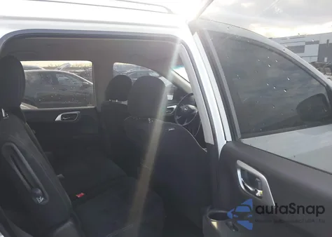 2016 Nissan Pathfinder Sv from USA, damaged, VIN 5N1AR2MN1GC638497